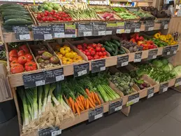 307-biocoop-planete-paradis-vence-magasin-bio-fruit-legume-saison-local-tomate.webp
