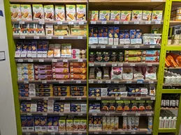 307-biocoop-vence-planete-paradis-magasin-bio-commerce-equitable-chocolat.webp